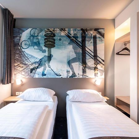 B&B Hotel Muenchen-Olympiapark Bagian luar foto
