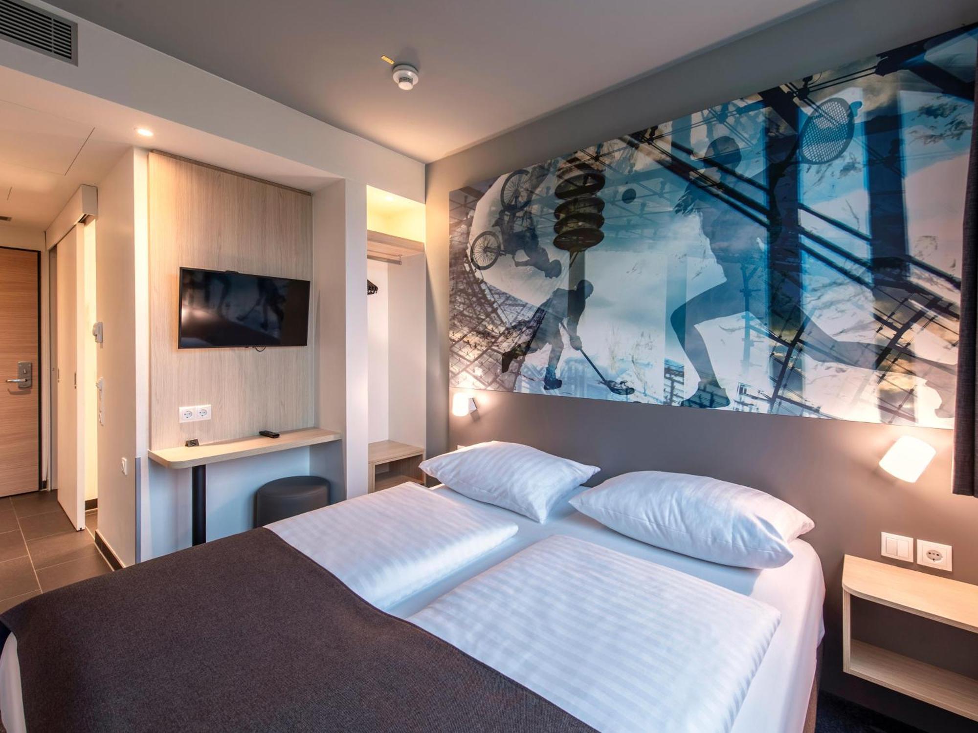 B&B Hotel Muenchen-Olympiapark Bagian luar foto