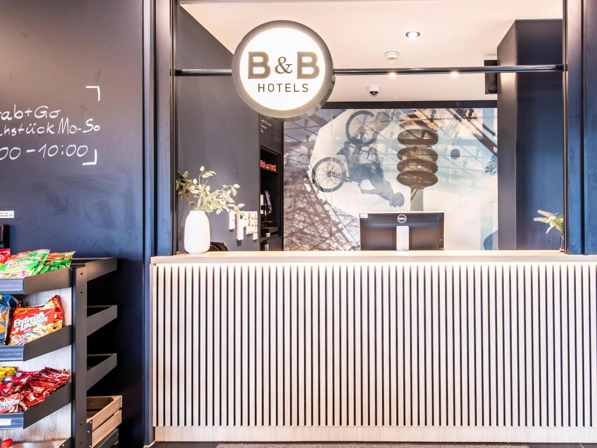 B&B Hotel Muenchen-Olympiapark Bagian luar foto