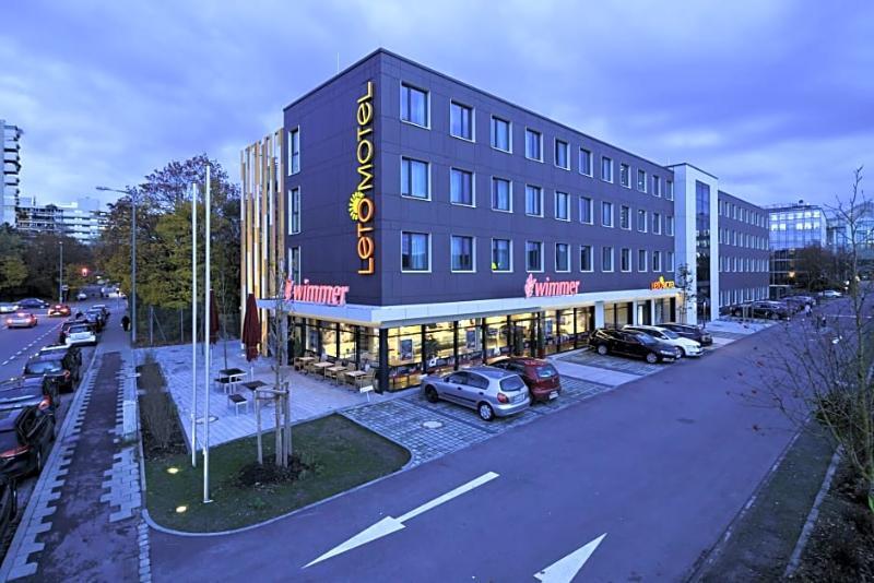 B&B Hotel Muenchen-Olympiapark Bagian luar foto